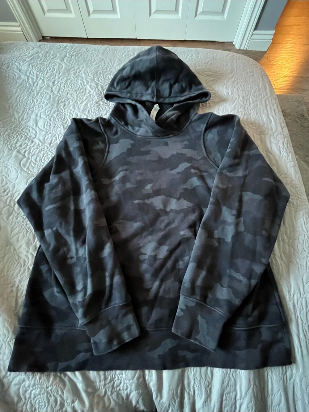 lululemon athletica Men's Dark Gray Camouflage Hoodie